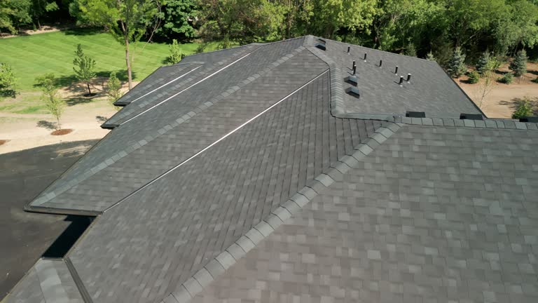 Best Emergency Roof Repair  in Labasas, CA